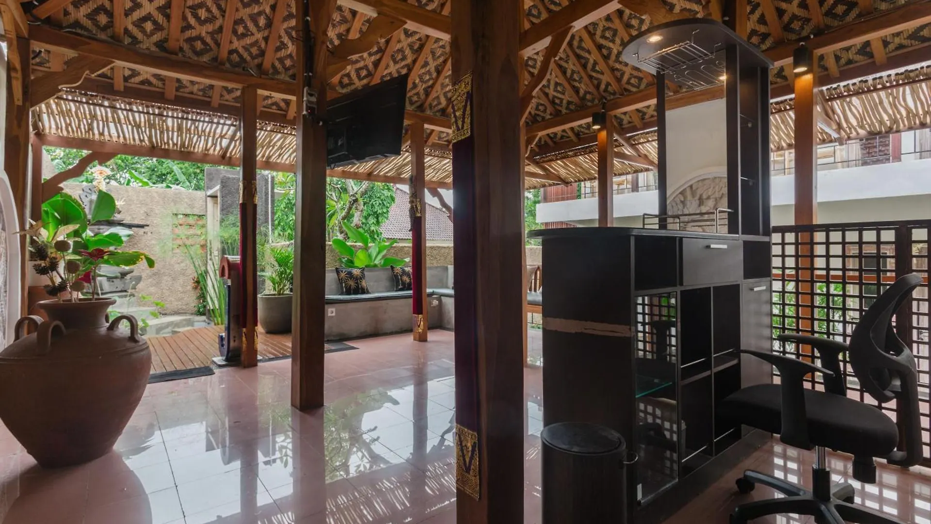 Iconic Lodge Uluwatu Indonesia
